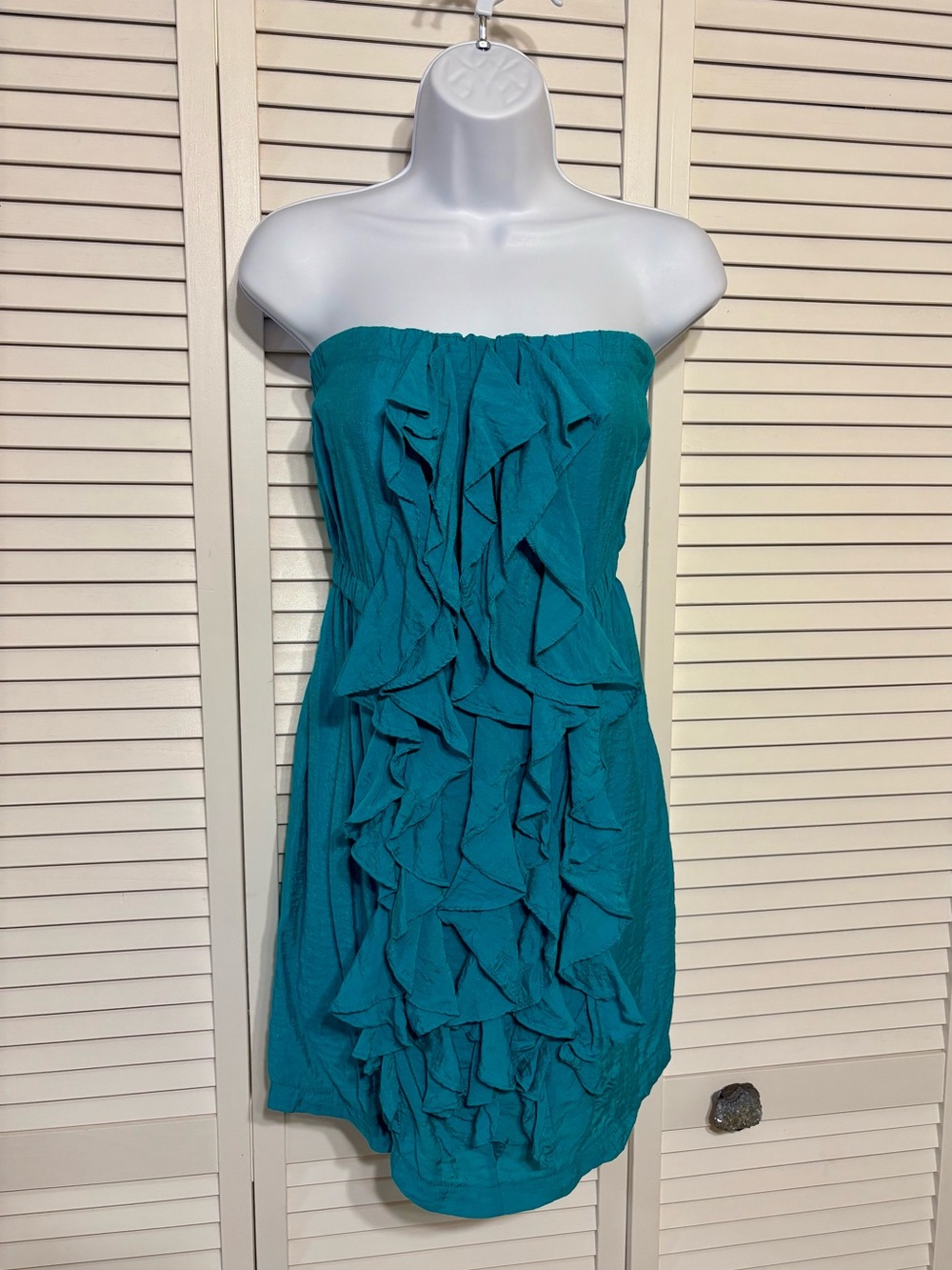 Ya Los Angeles Strapless Teal Ruffle Front Dress